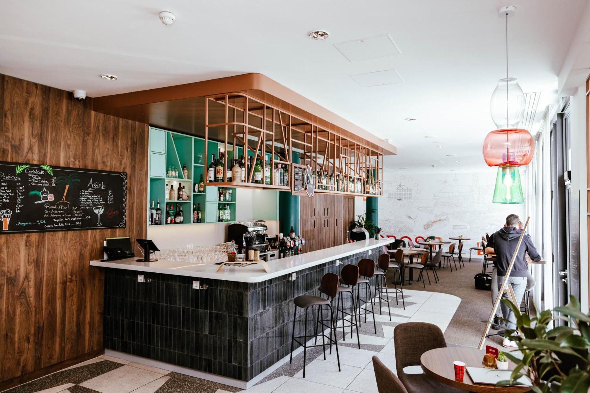 Hotel Ibis Luxembourg Aeroport Niederanven Exterior foto
